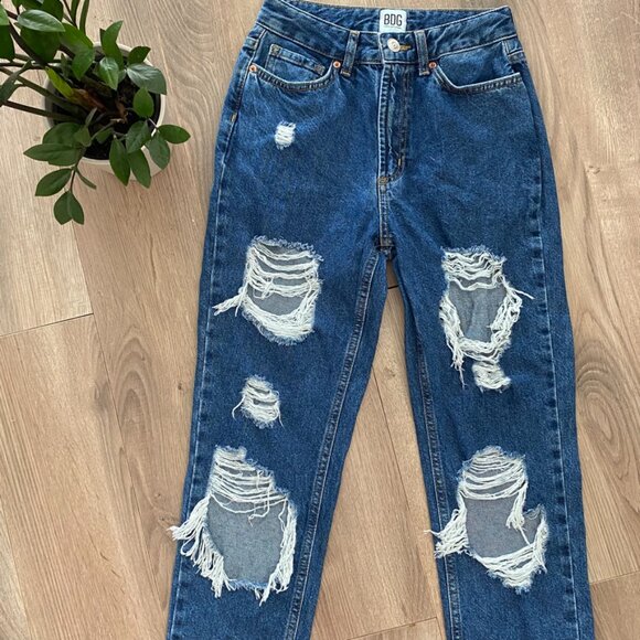 BDG (from Urban Outfitters) Mid-Blue "Mom High-Rise" Distressed Jeans - Picture 3 of 14